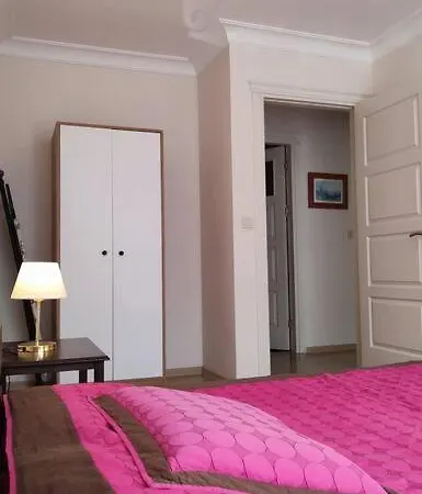 Appartement And Quiet Istambul
